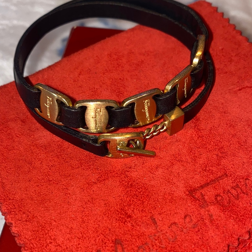 Salvatore Ferragamo Auth Black and Gold Leather Bracelet w/ Ferragamo dust bag